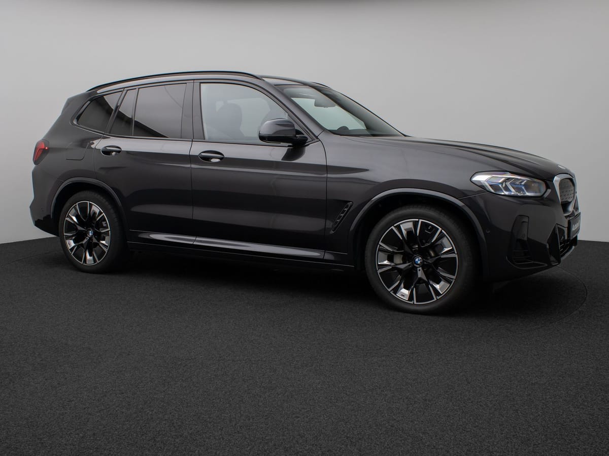 BMW iX3 Impressive M Sport Pano 360°Laser HUD H/K foto 4