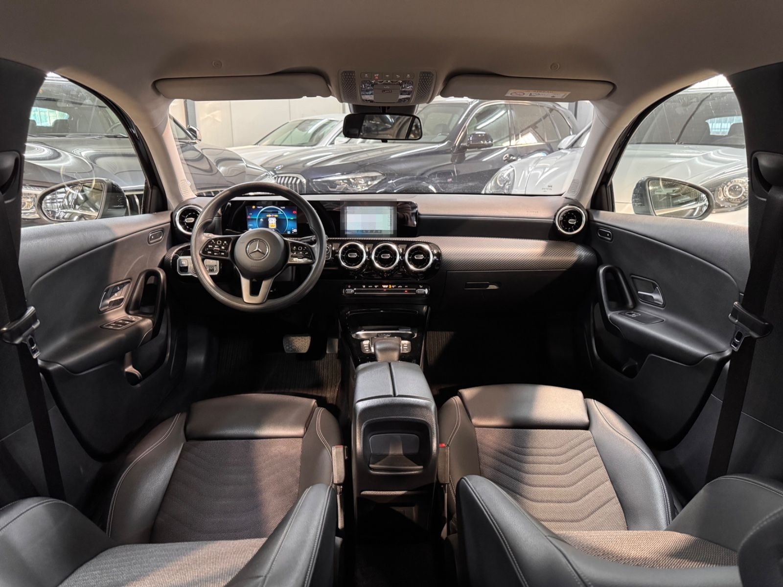 Mercedes-Benz A 180d BUSINESS*PARK*SHZ*MBUX*TLEDER*1.HAND foto 12