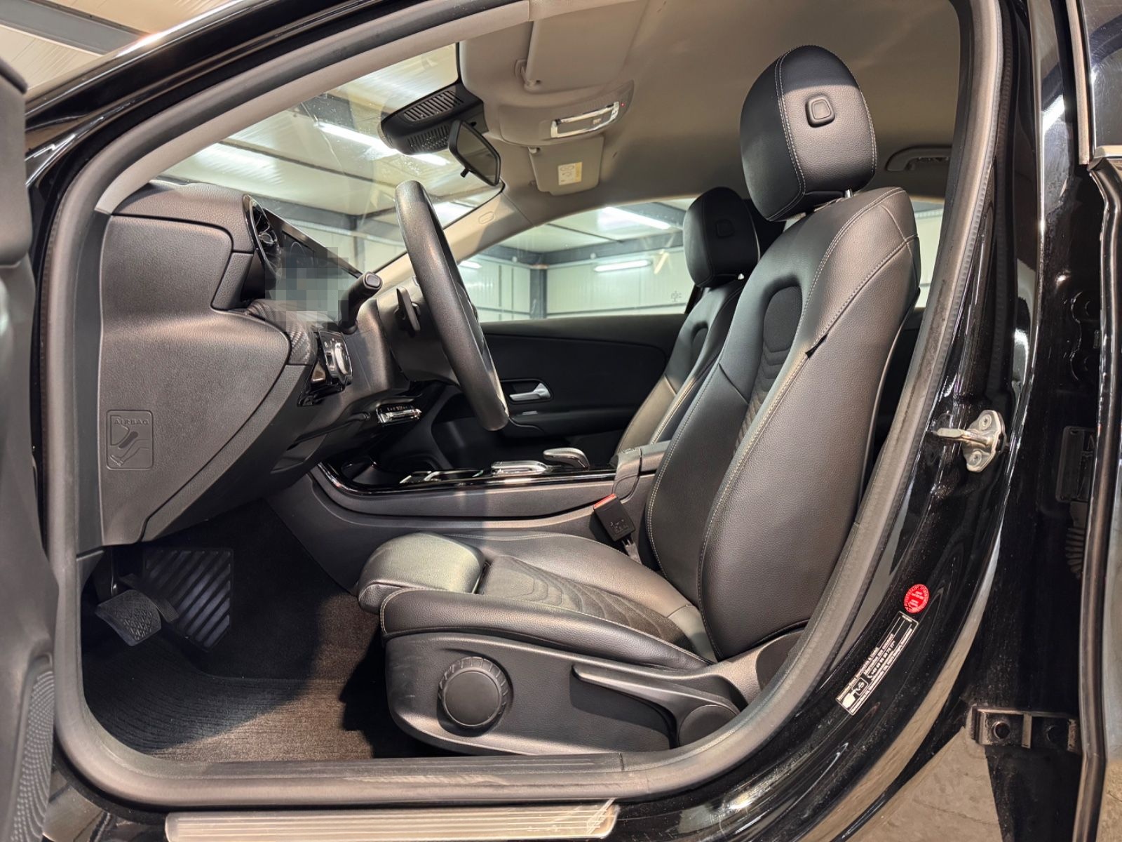 Mercedes-Benz A 180d BUSINESS*PARK*SHZ*MBUX*TLEDER*1.HAND foto 8