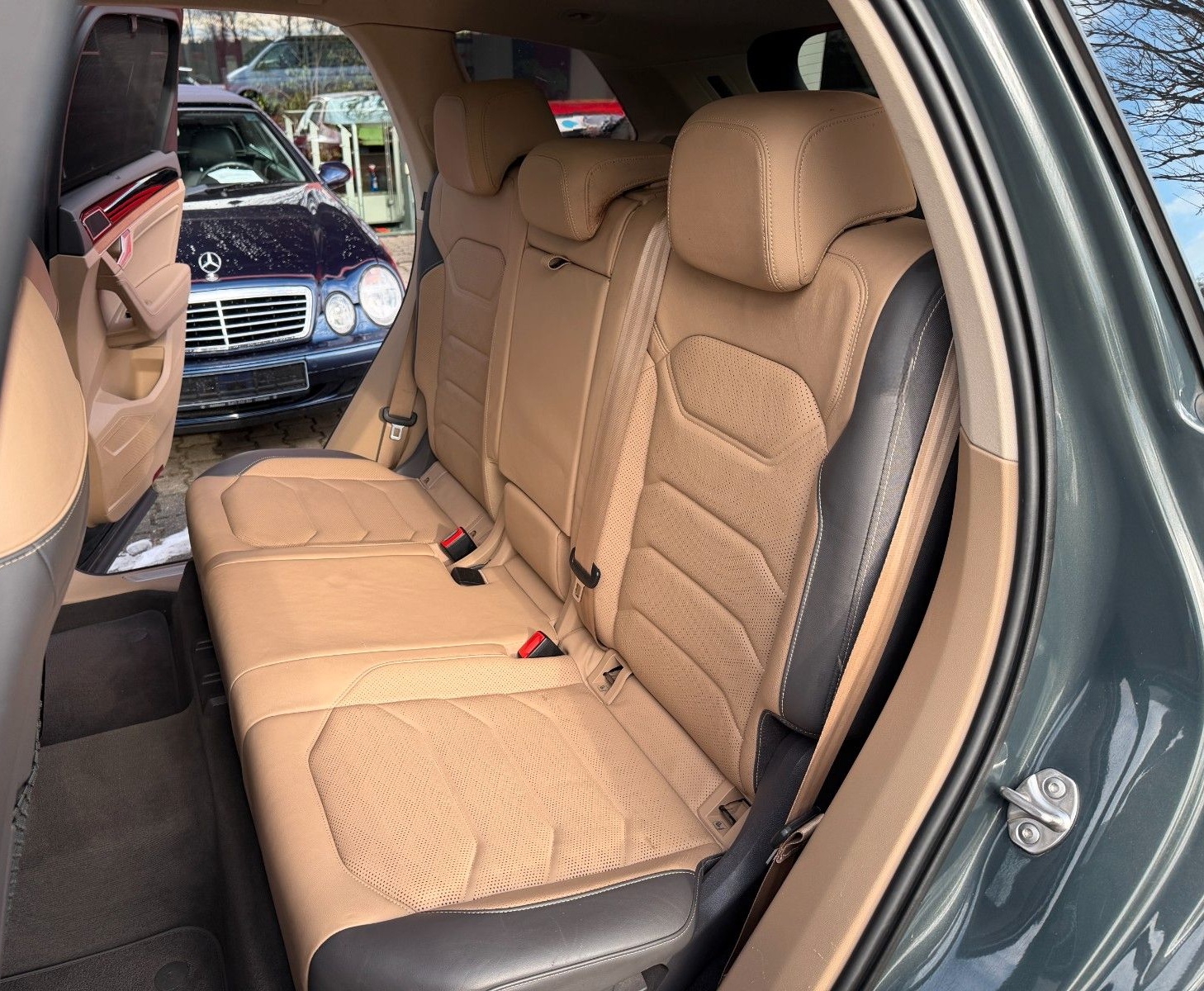 Volkswagen Touareg V8 TDI - Max.-Ausst. + MTM -1.Hd. foto 17