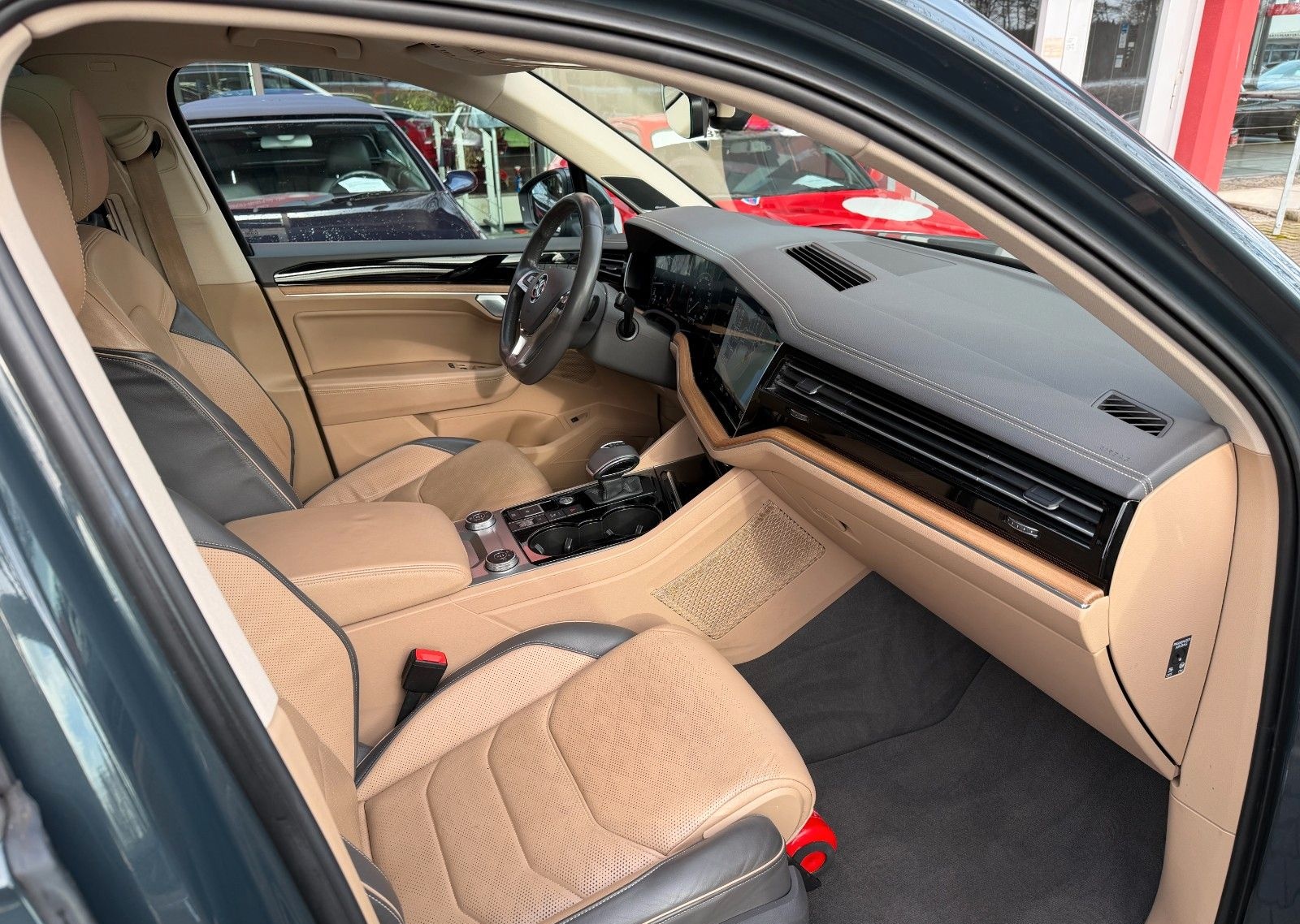 Volkswagen Touareg V8 TDI - Max.-Ausst. + MTM -1.Hd. foto 20