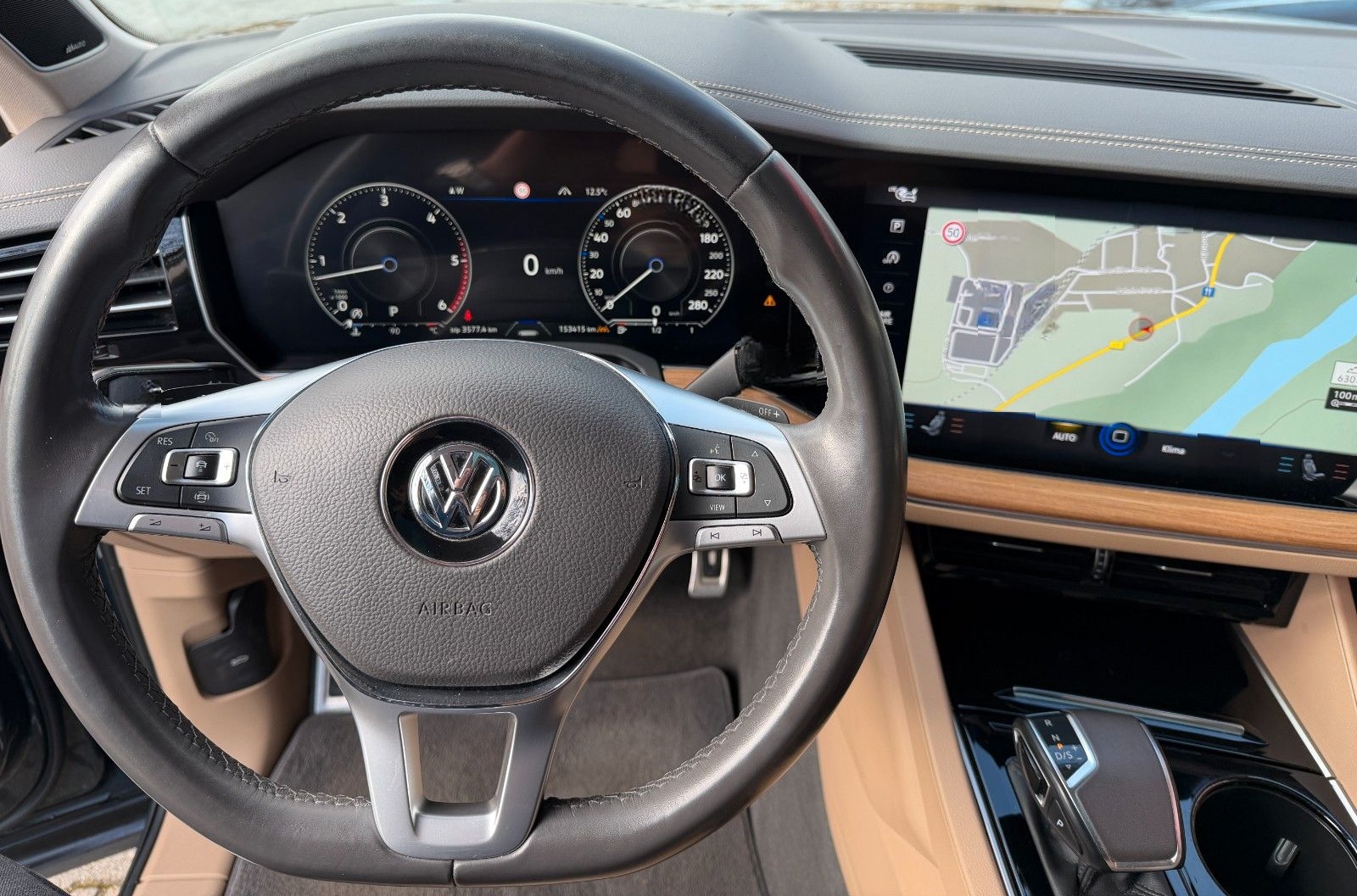 Volkswagen Touareg V8 TDI - Max.-Ausst. + MTM -1.Hd. foto 9