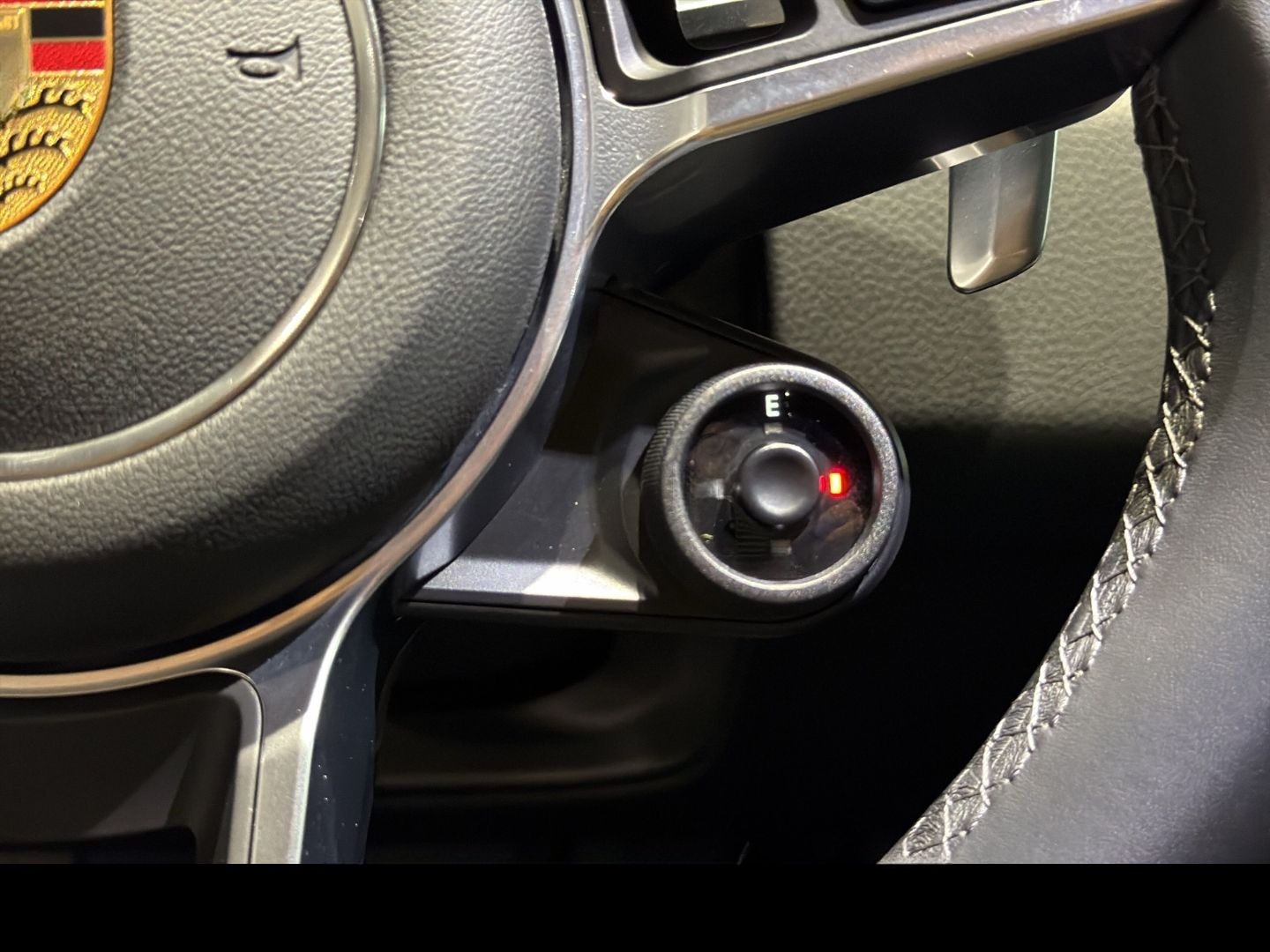 Porsche Cayenne E-Hybrid Coupe HA-Lenkung LED-Matrix foto 17