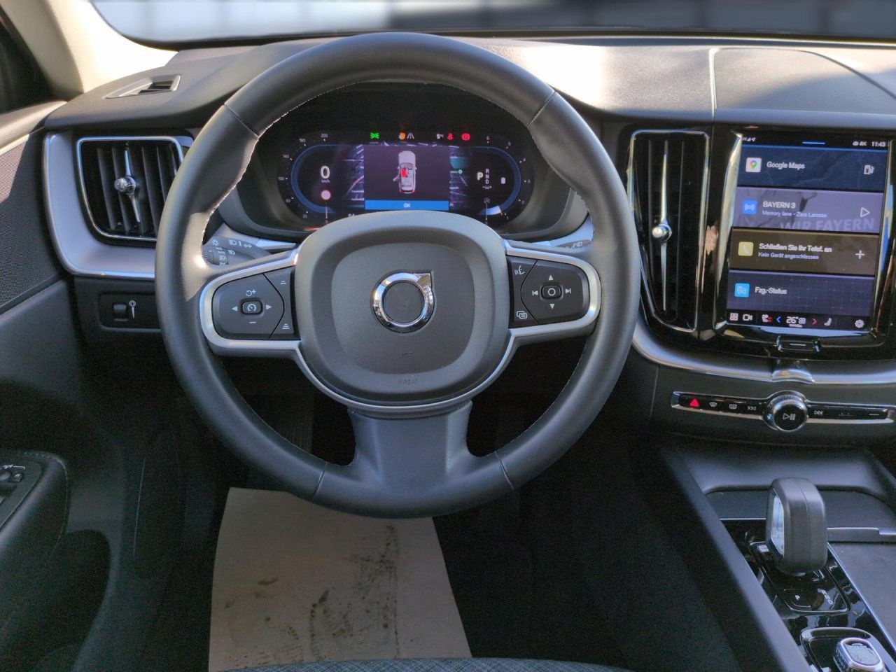 Volvo XC 60 Momentum Pro 2WD foto 18