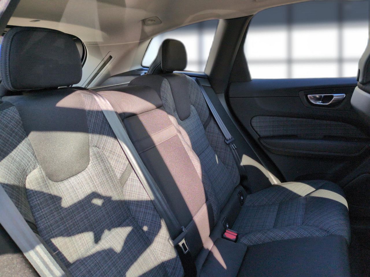 Volvo XC 60 Momentum Pro 2WD foto 20