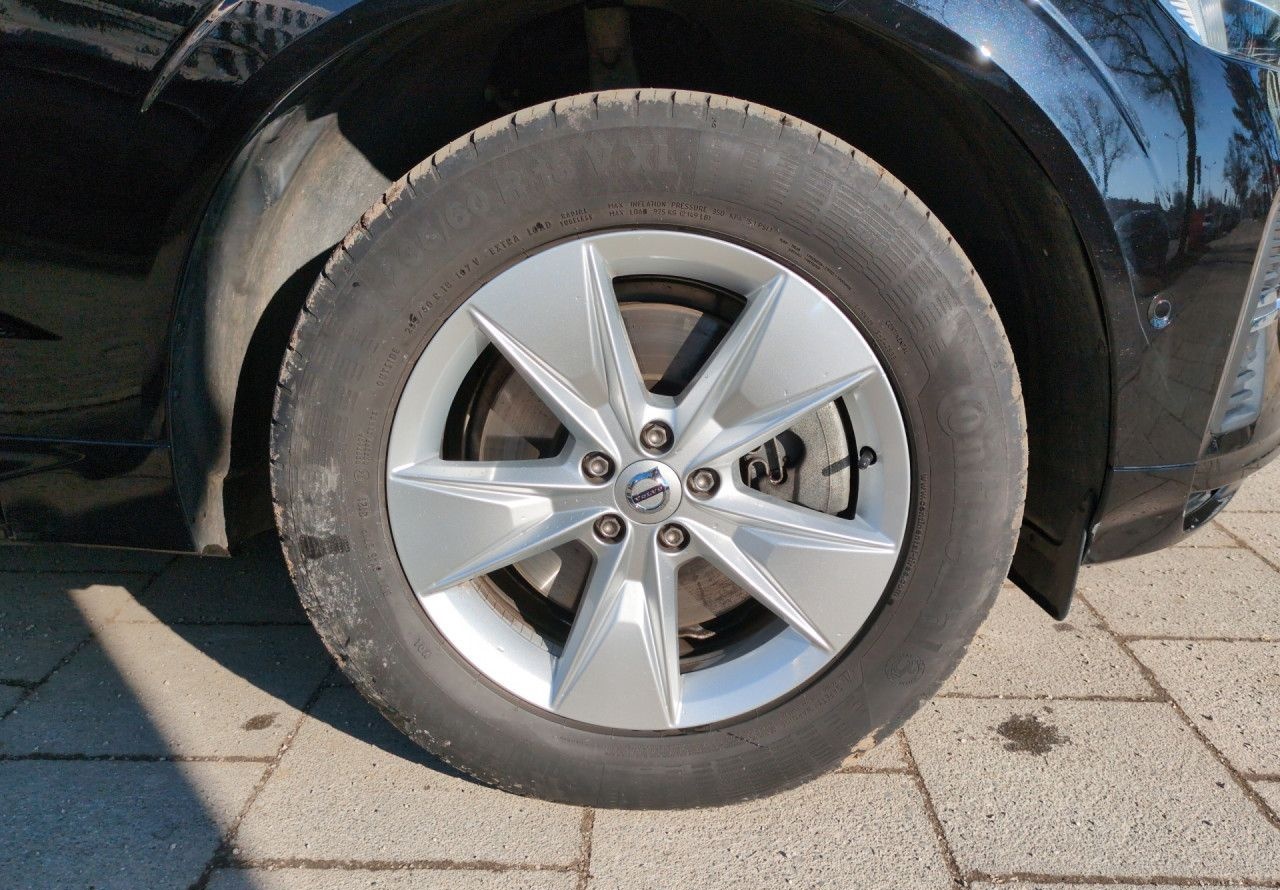 Volvo XC 60 Momentum Pro 2WD foto 22