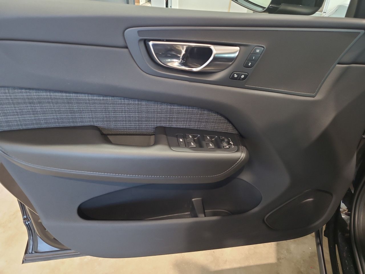 Volvo XC 60 Momentum Pro 2WD foto 8