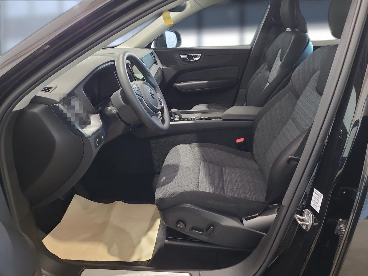 Volvo XC 60 Momentum Pro 2WD foto 9