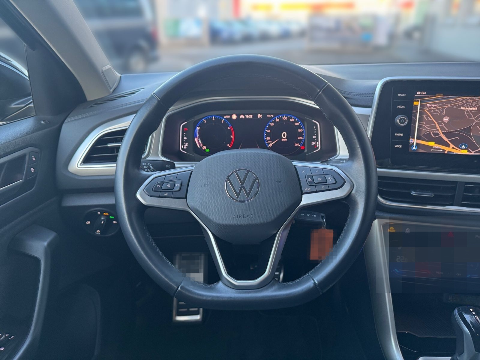 Volkswagen T-Roc Move 1.5TSI DSG AHK LED KAM NAV SHZ PDC foto 11
