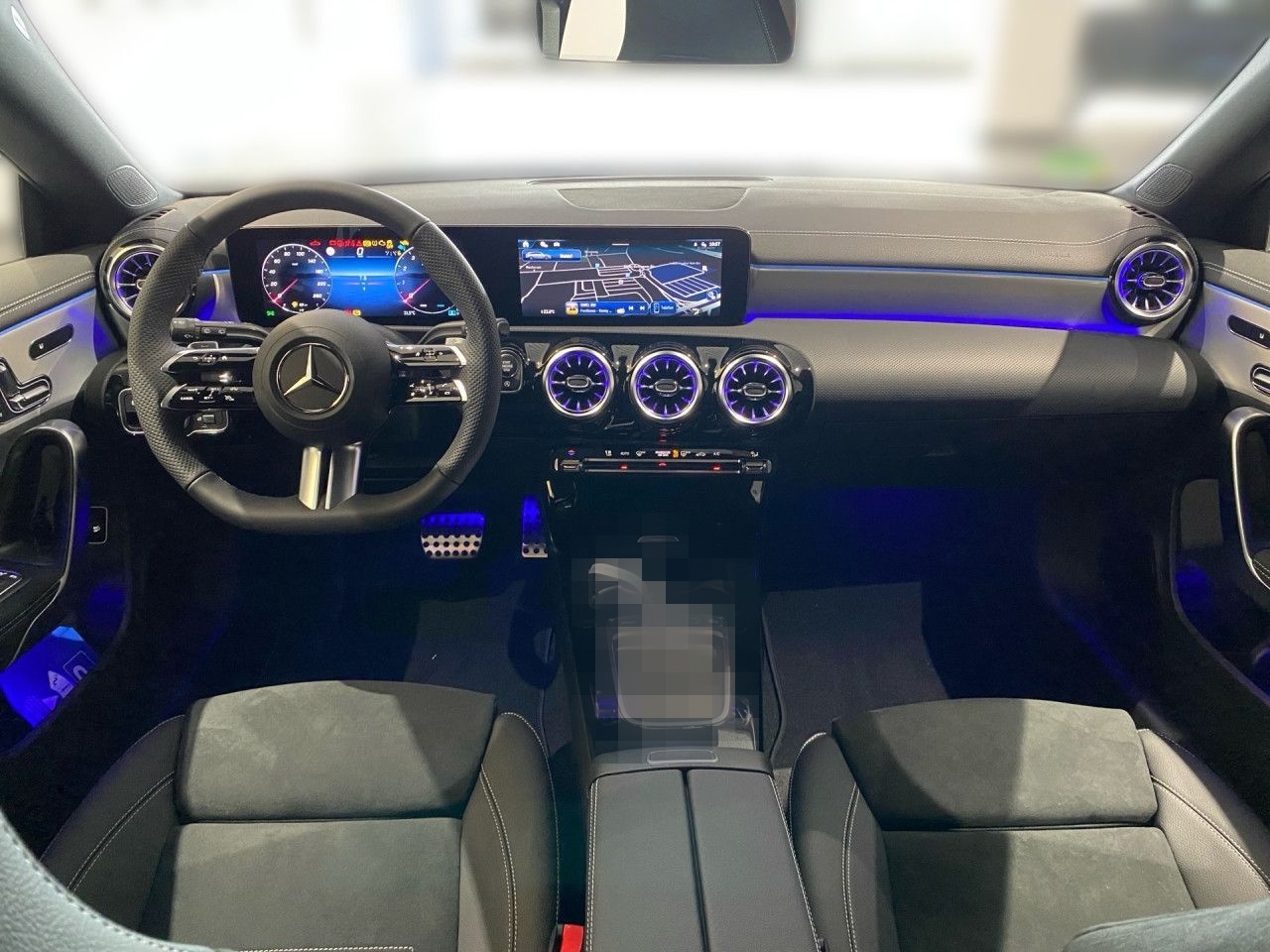 Mercedes-Benz CLA 180 Shooting Brake AMG+PANO+HANDS-FREE+DISTR foto 11