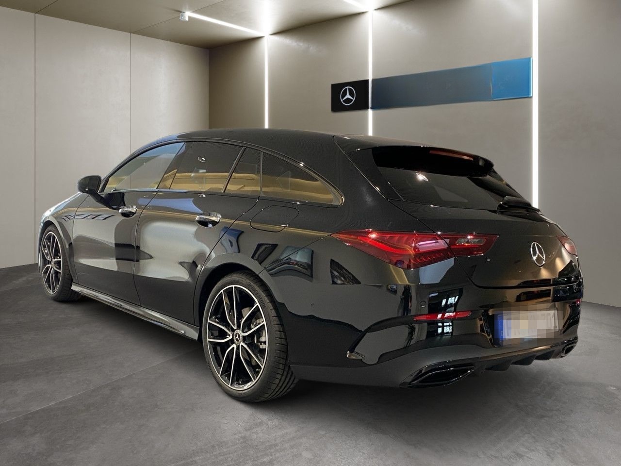 Mercedes-Benz CLA 180 Shooting Brake AMG+PANO+HANDS-FREE+DISTR foto 5