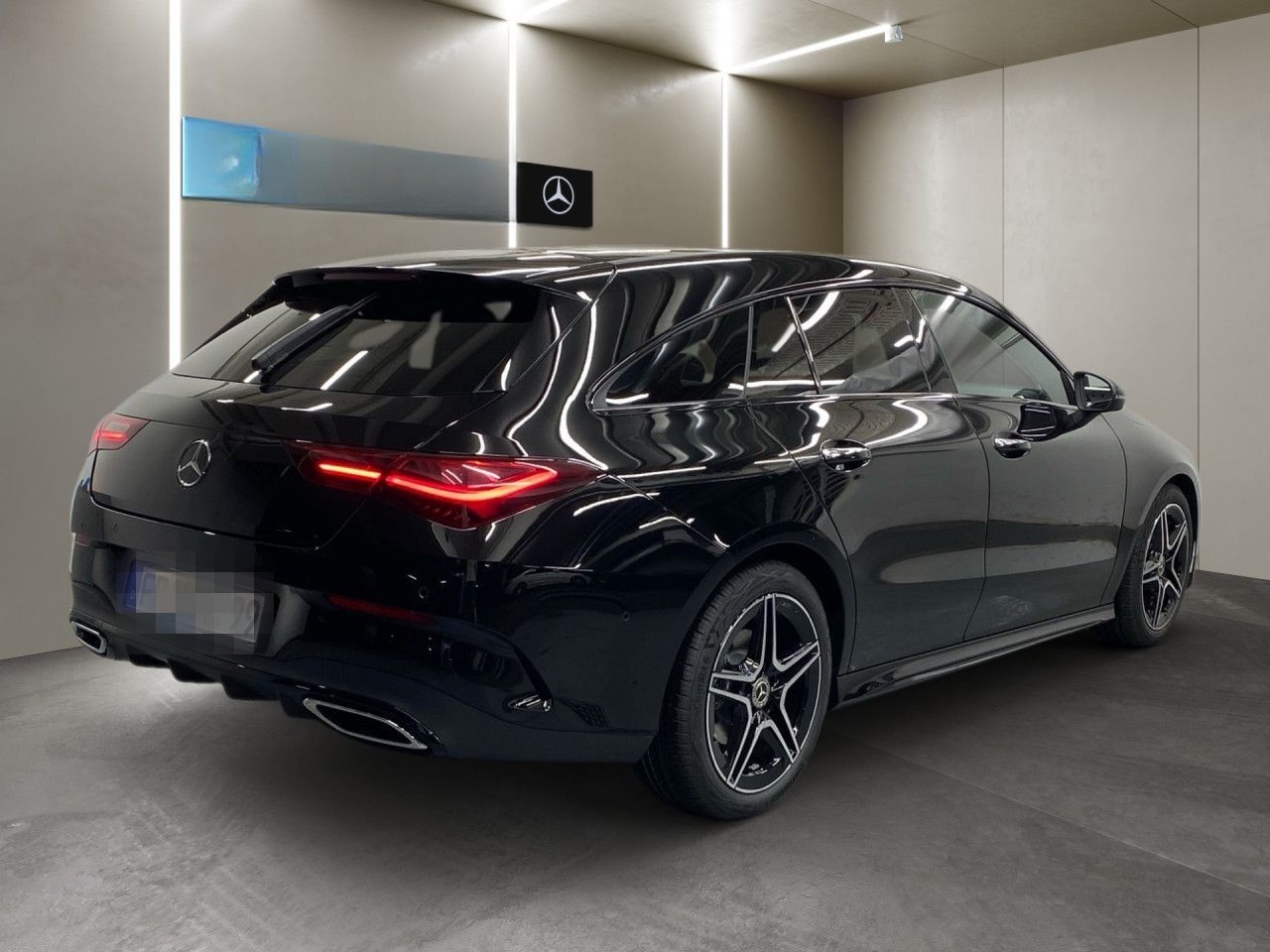 Mercedes-Benz CLA 200 Shooting Brake AMG+HANDS-FREE+MULTI+PARK foto 4