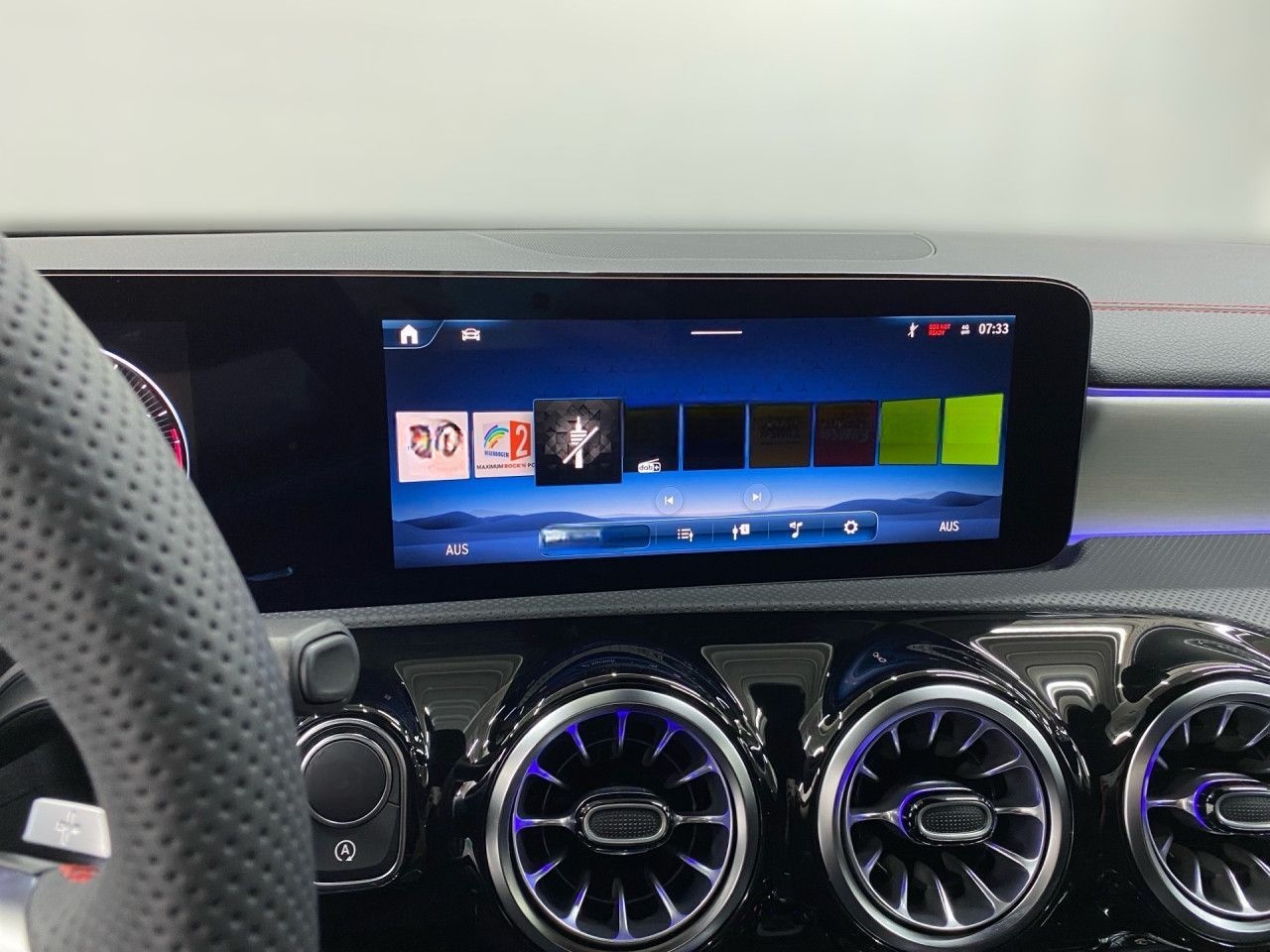Mercedes-Benz CLA 200 Shooting Brake AMG+HANDS-FREE+MULTI+PARK foto 9