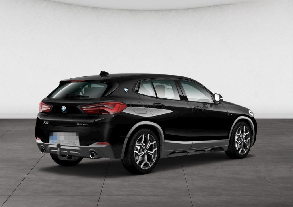 BMW X2 sDrive18d Sport X Paket foto 2