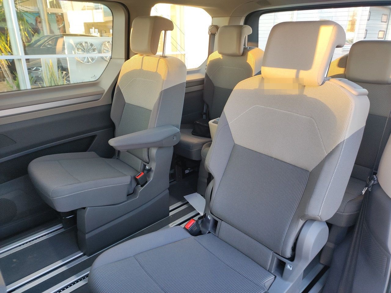 Volkswagen T7 Multivan 2.0 TDI DSG LÜ Life AHK 3Zon Kam Tis foto 14
