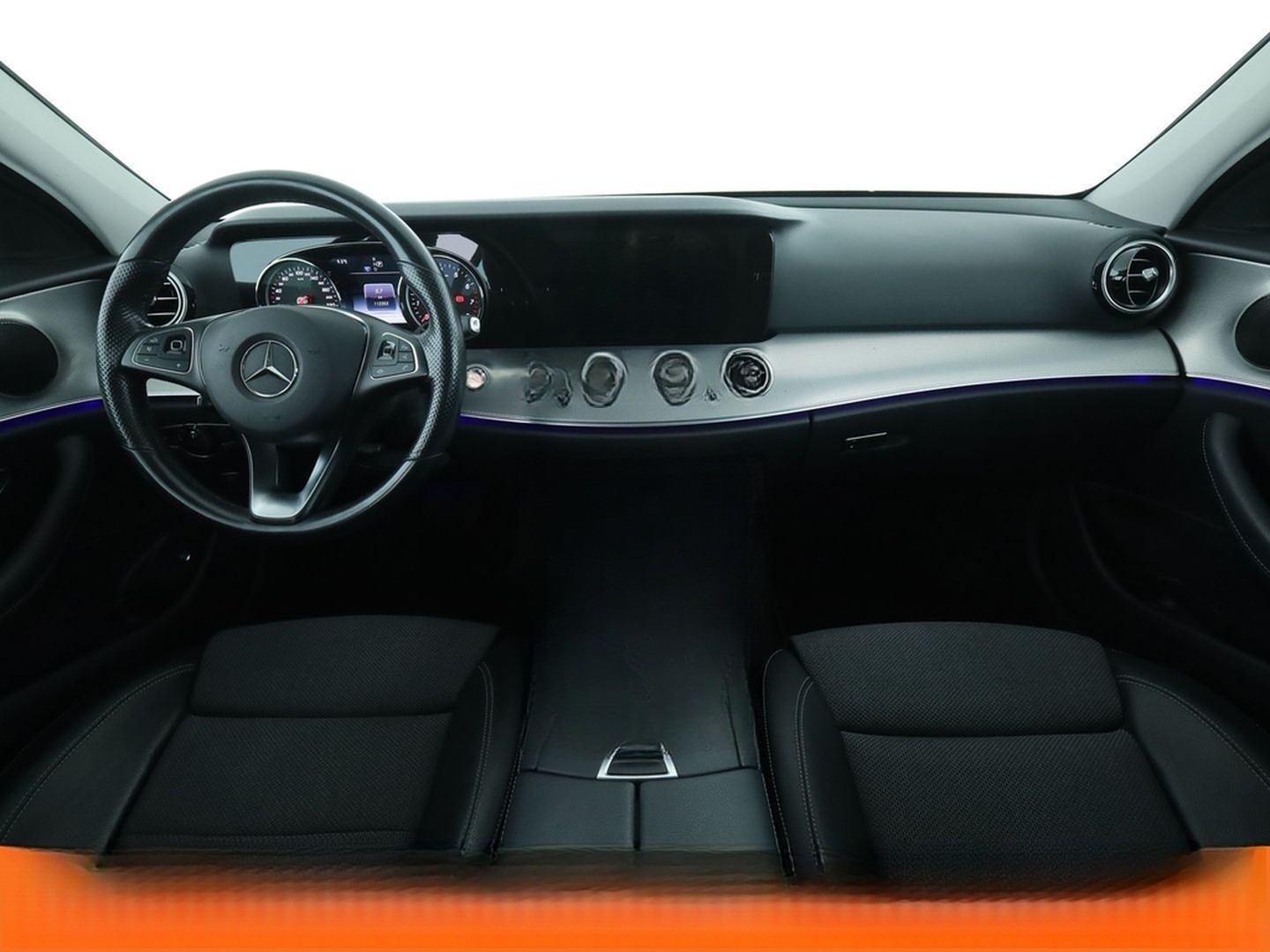 Mercedes-Benz E 200 T Avantgarde Aut. *NAVI*LED*TEMPO*PDC*SHZ* foto 12