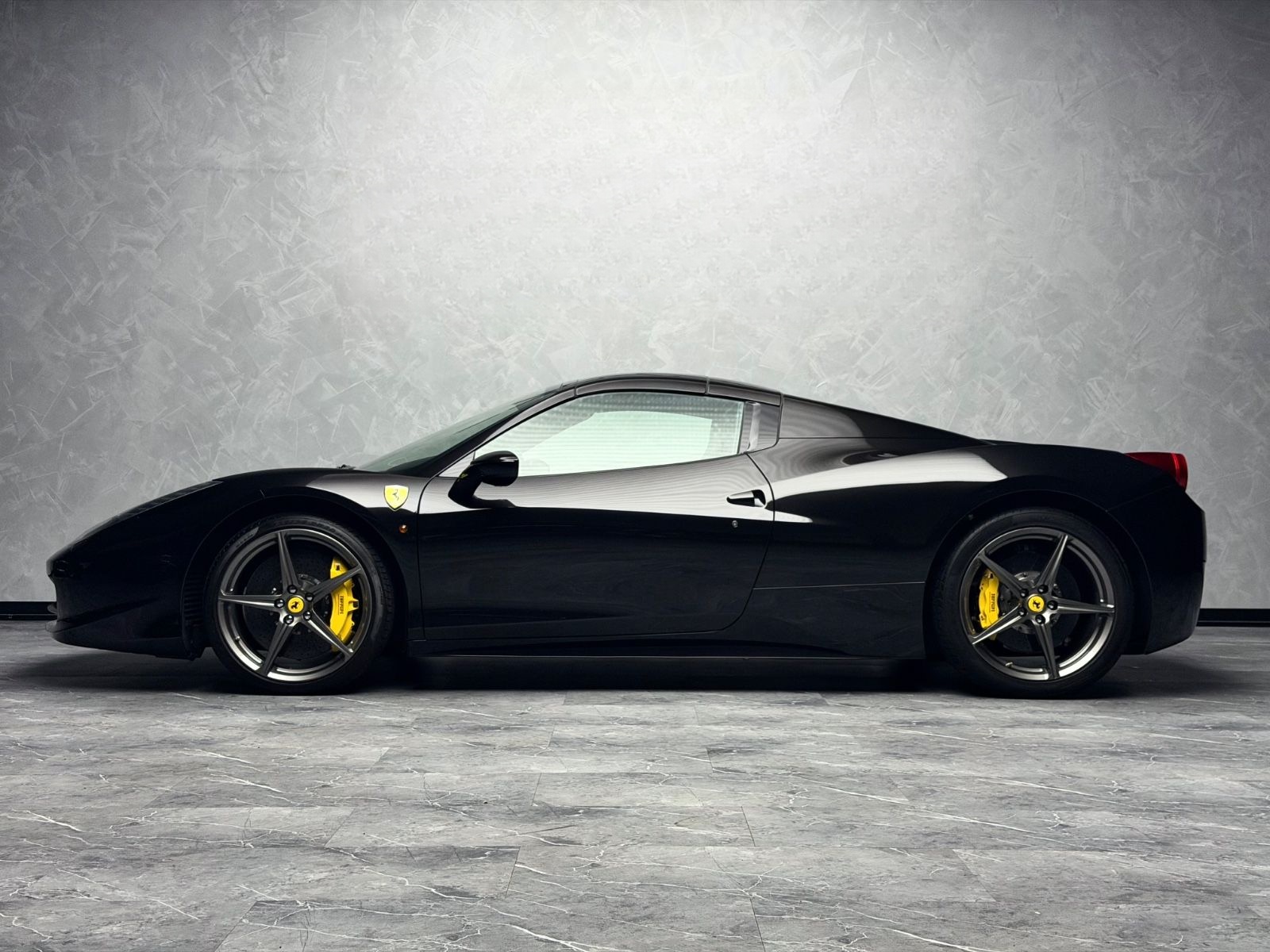 Ferrari 458 Italia Spider DE 2.HAND RACING SEATS ALCANTA foto 5