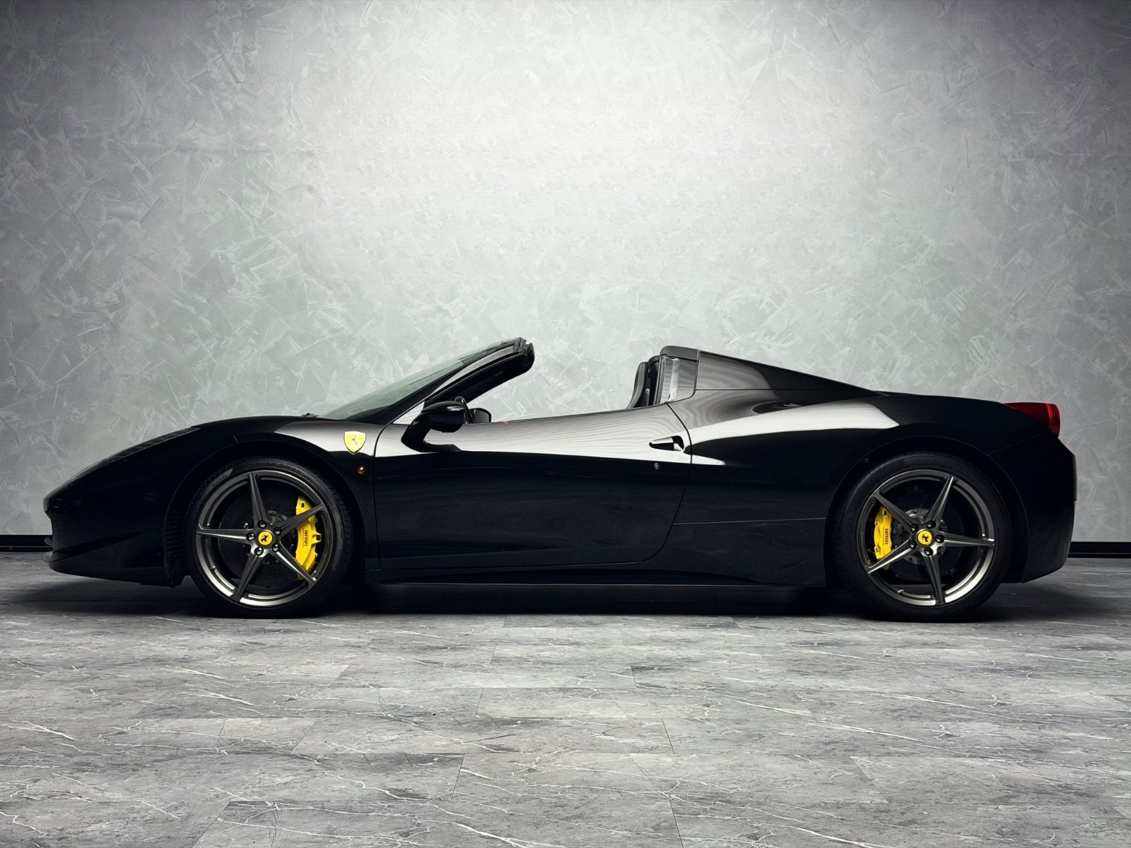 Ferrari 458 Italia Spider DE 2.HAND RACING SEATS ALCANTA foto 6
