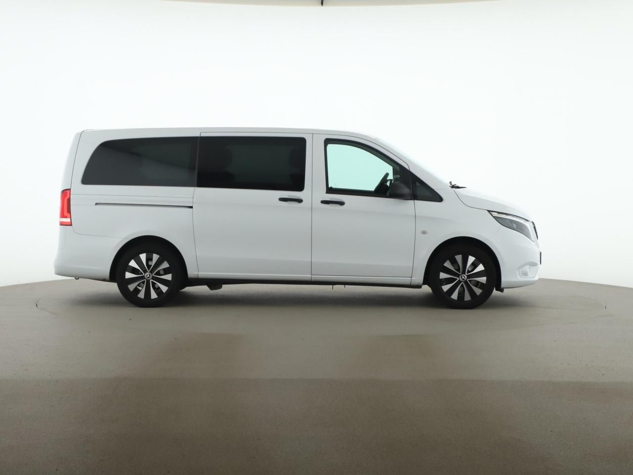 Mercedes-Benz Vito 116 CDI Kombi Tourer Lang 9 Sitzer LED RFK foto 7