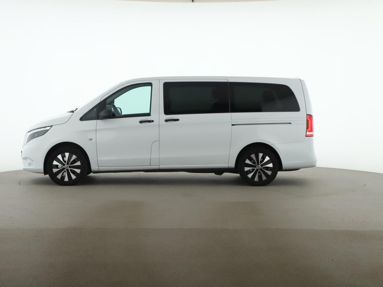 Mercedes-Benz Vito 116 CDI Kombi Tourer Lang 9 Sitzer LED RFK foto 3