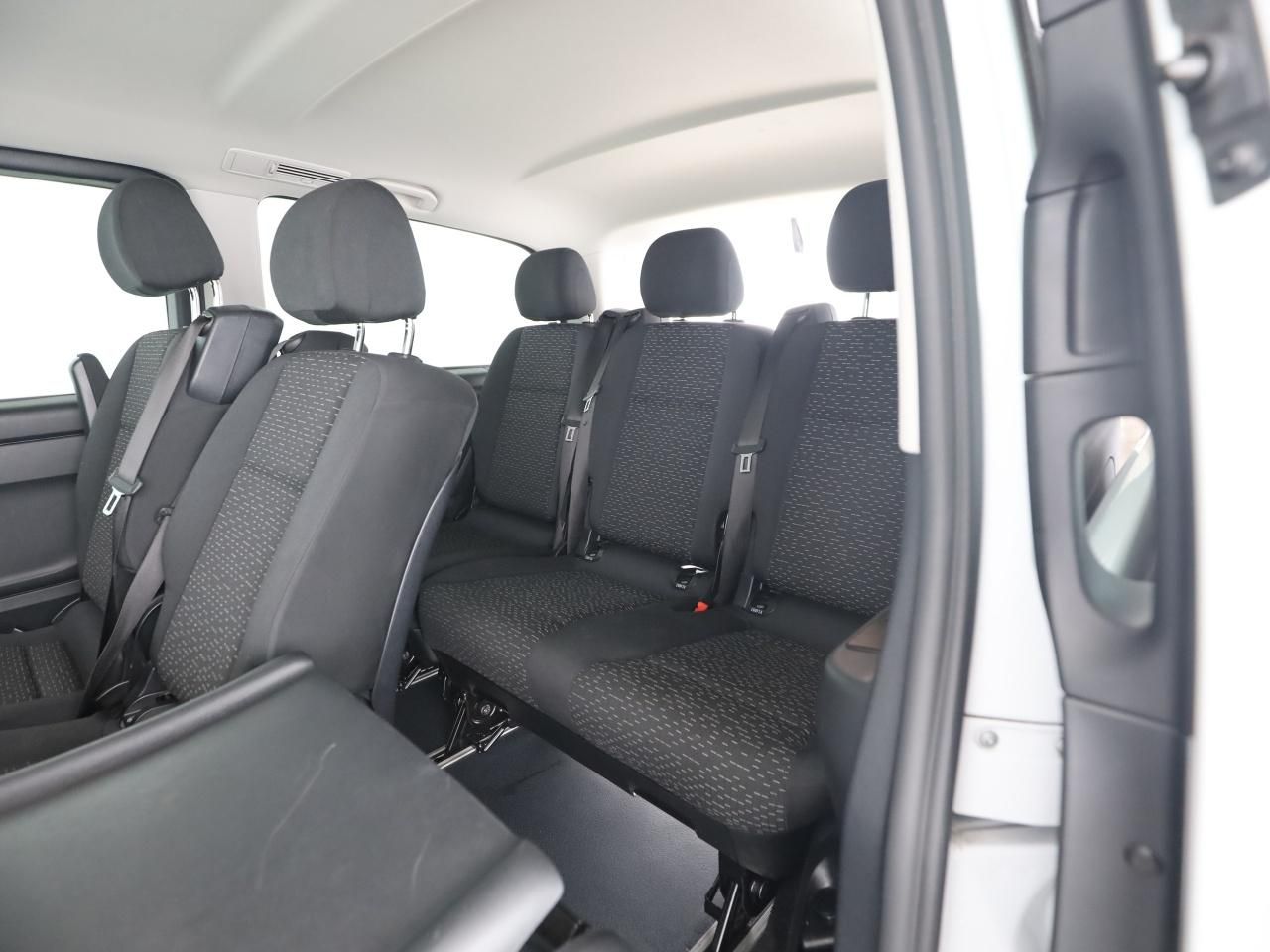 Mercedes-Benz Vito 116 CDI Kombi Tourer Lang 9 Sitzer LED RFK foto 18