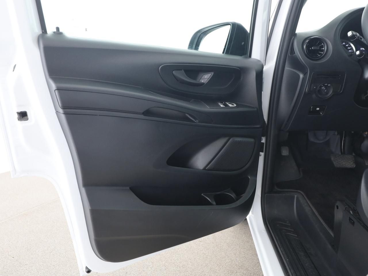 Mercedes-Benz Vito 116 CDI Kombi Tourer Lang 9 Sitzer LED RFK foto 12