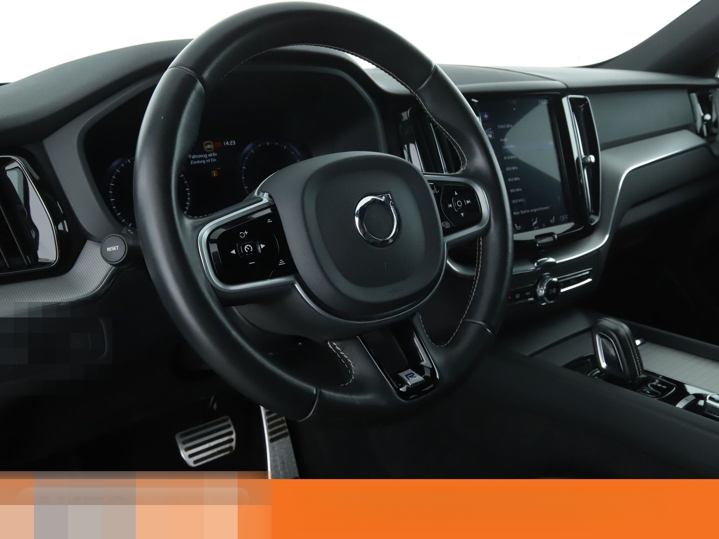 Volvo XC60 2.0 B5 Mild-Hybrid R Design AWD Aut.*NAVI* foto 13