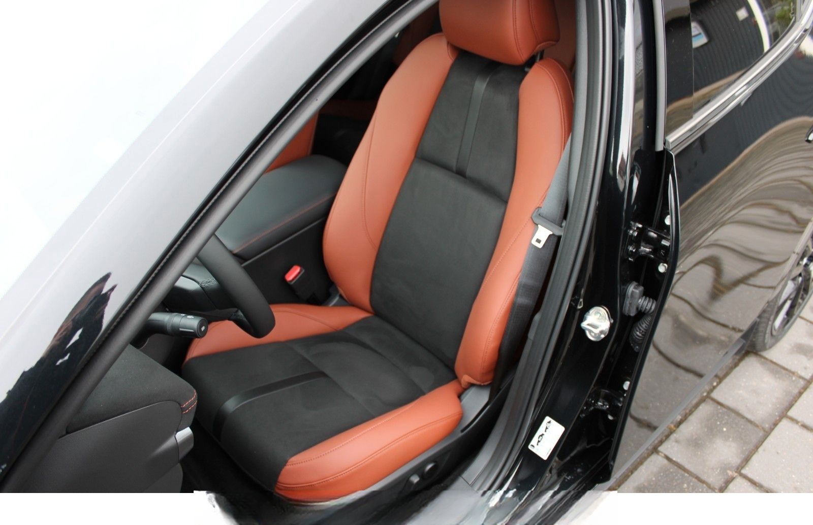 Mazda 3 e-SKYACTIV G Nagisa*BOSE*HUD*LED*KEYLESS* foto 11