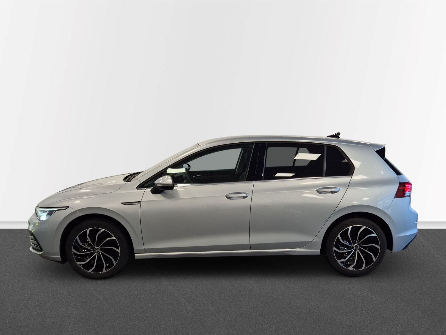 Volkswagen Golf VIII Style 1,5 eTSI DSG AHK ACC CAM AppConn foto 8