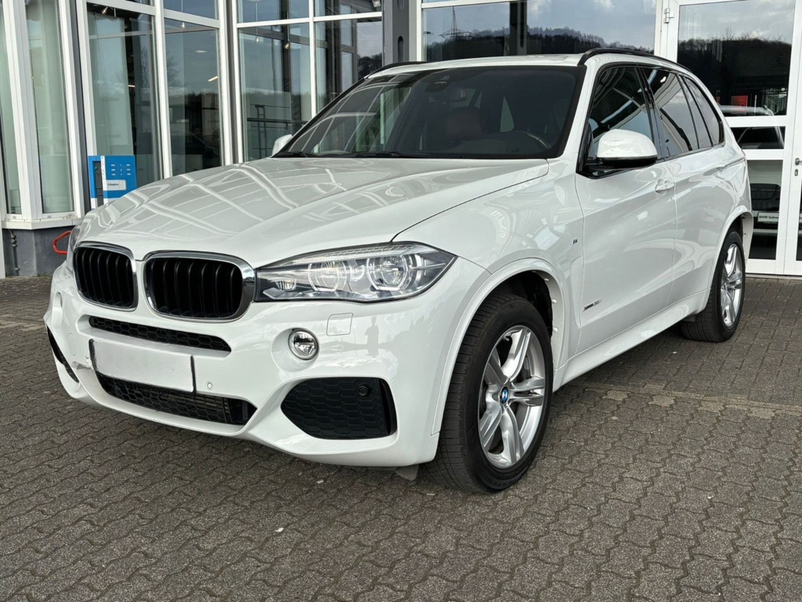 BMW X5 xDrive 35i Navi Prof./AHK/Head Up/Panorama foto 2