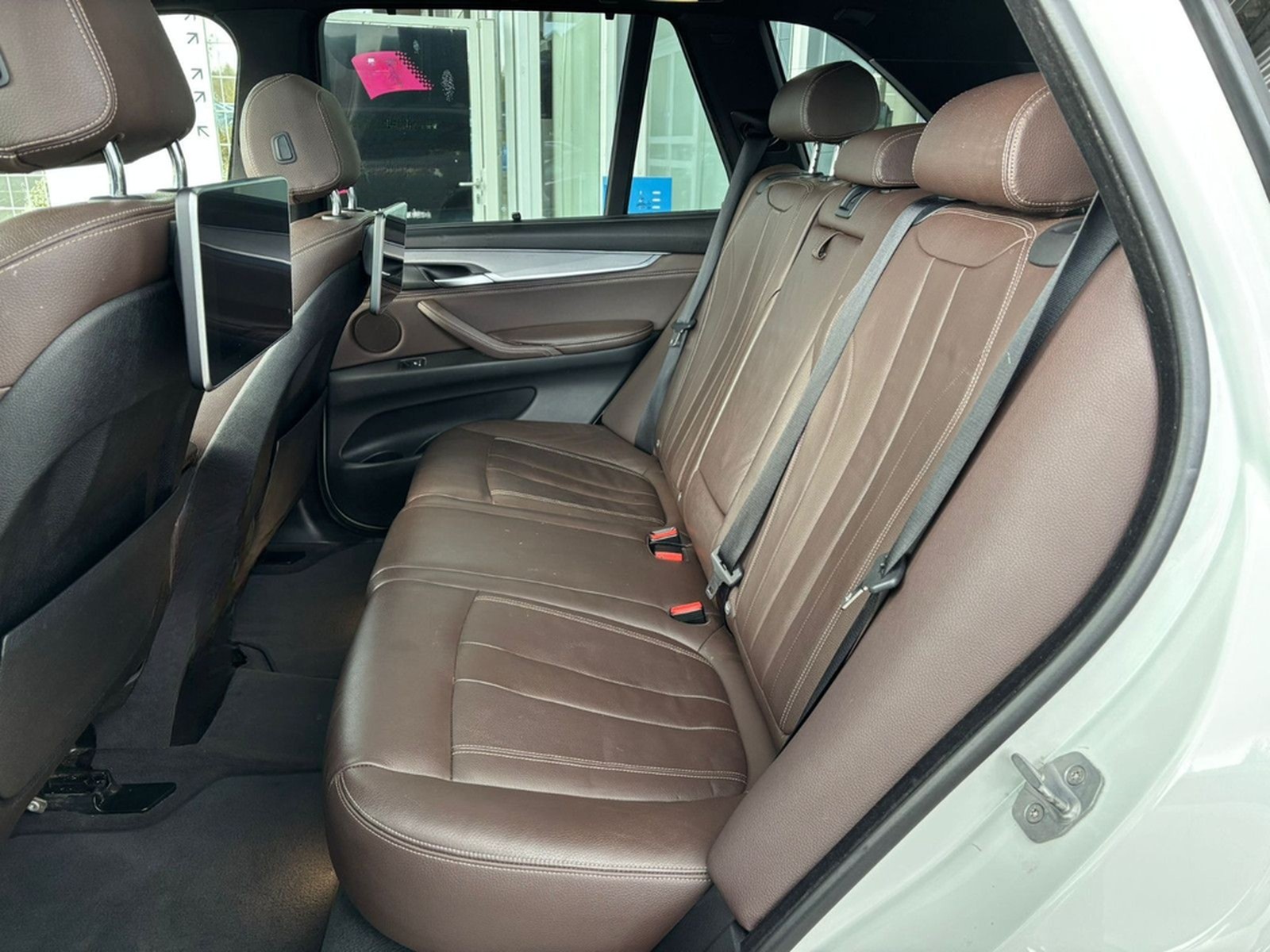 BMW X5 xDrive 35i Navi Prof./AHK/Head Up/Panorama foto 18