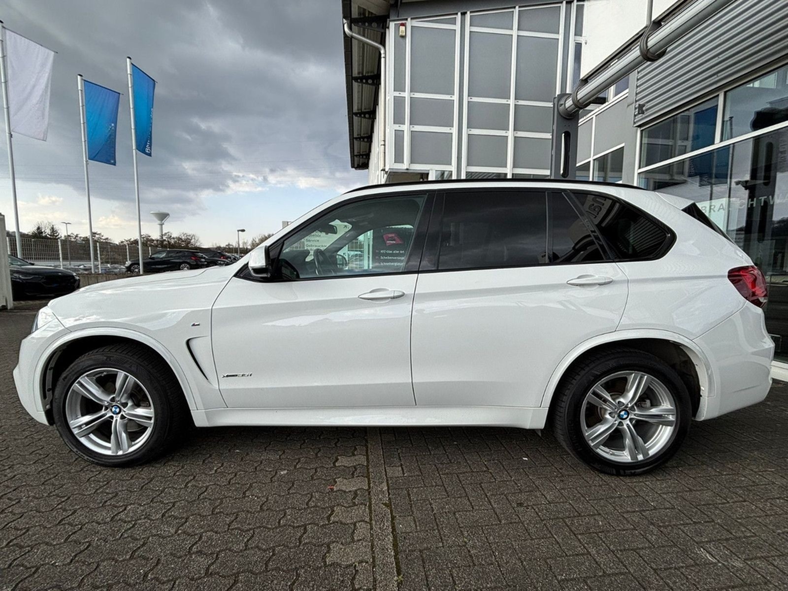 BMW X5 xDrive 35i Navi Prof./AHK/Head Up/Panorama foto 9