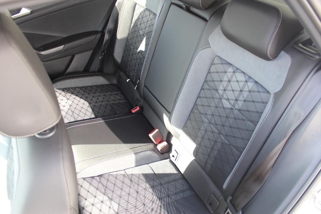 Volkswagen T-ROC R-Line 1.5 TSI DSG Easy Open Kamera Side A foto 11
