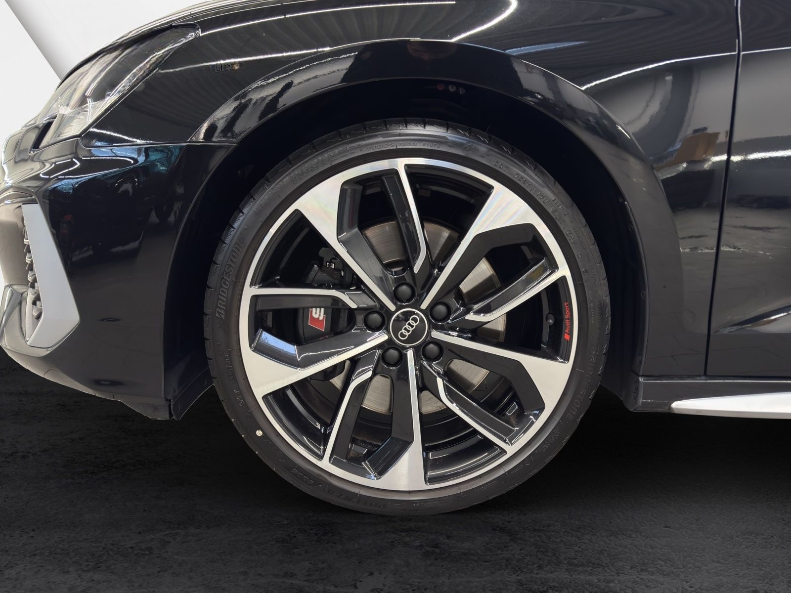 Audi S3 Sportback 2.0 TFSI quattro Matrix-LED B&O Nav foto 15