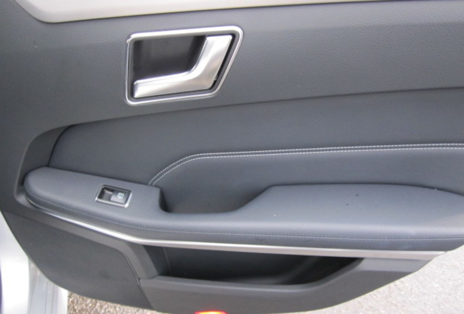 Mercedes-Benz E 220 CDI BlueEfficiency ~ Automatik ~ AHK ~ Nav foto 25