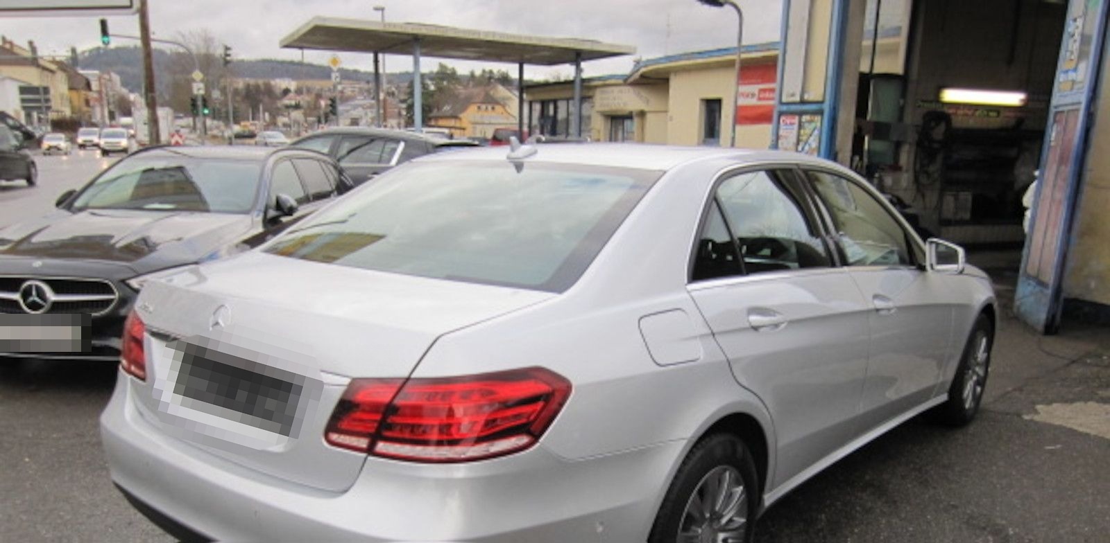 Mercedes-Benz E 220 CDI BlueEfficiency ~ Automatik ~ AHK ~ Nav foto 4