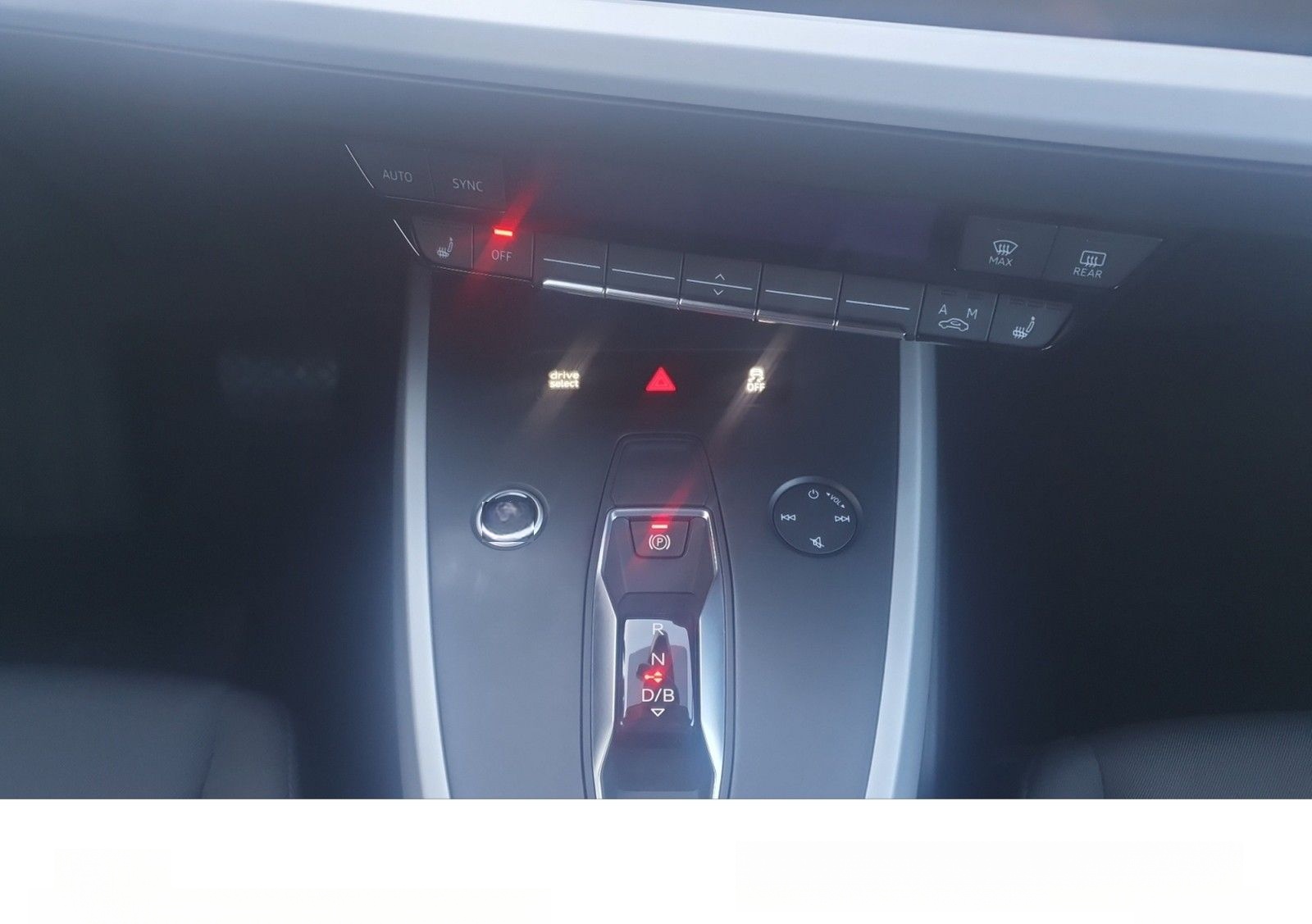 Audi Q4 e-tron Sportback 150kW LED+PDC H+SHZ foto 9