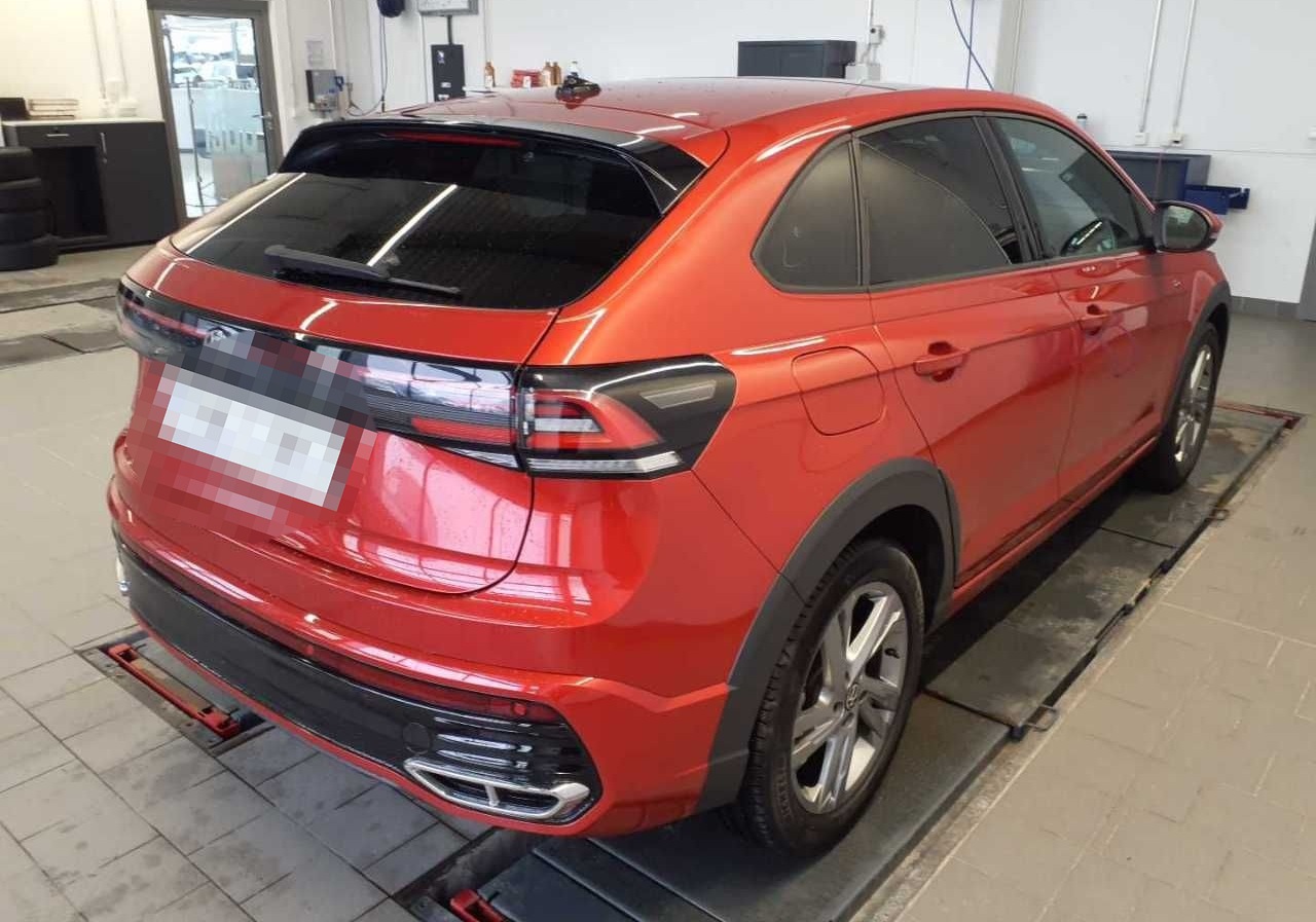 Volkswagen Taigo R-Line 1.0 TSI DSG Pano ACC LED Carplay IQ foto 4