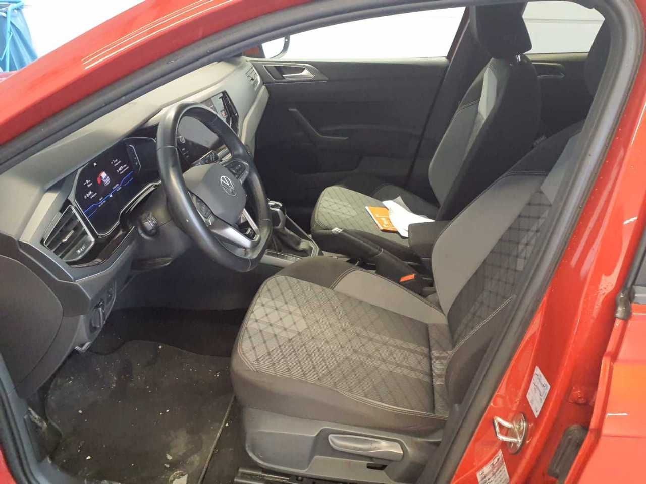 Volkswagen Taigo R-Line 1.0 TSI DSG Pano ACC LED Carplay IQ foto 6