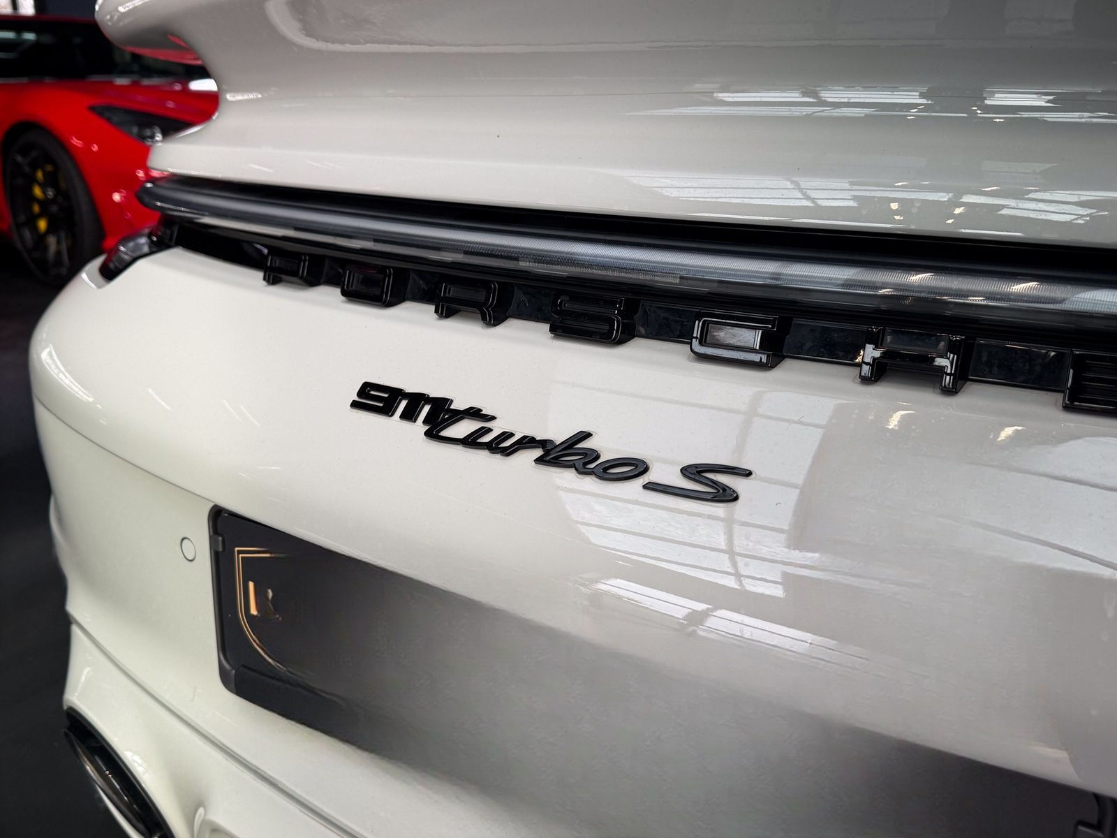 Porsche 911 TURBO S/SPORTDESIGN/LIFT/PANO/BURM/APP 04 27 foto 12