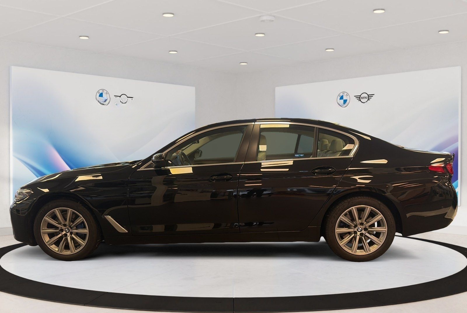 BMW 530d Limousine STANDHZ HEAD-UP RFK LORDOSE LED foto 3