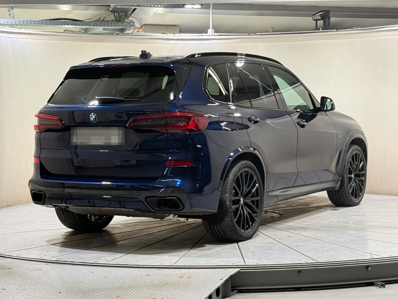 BMW X5 M50i Standhzg AHK B&W 360° DA PA+ HUD Pano foto 3