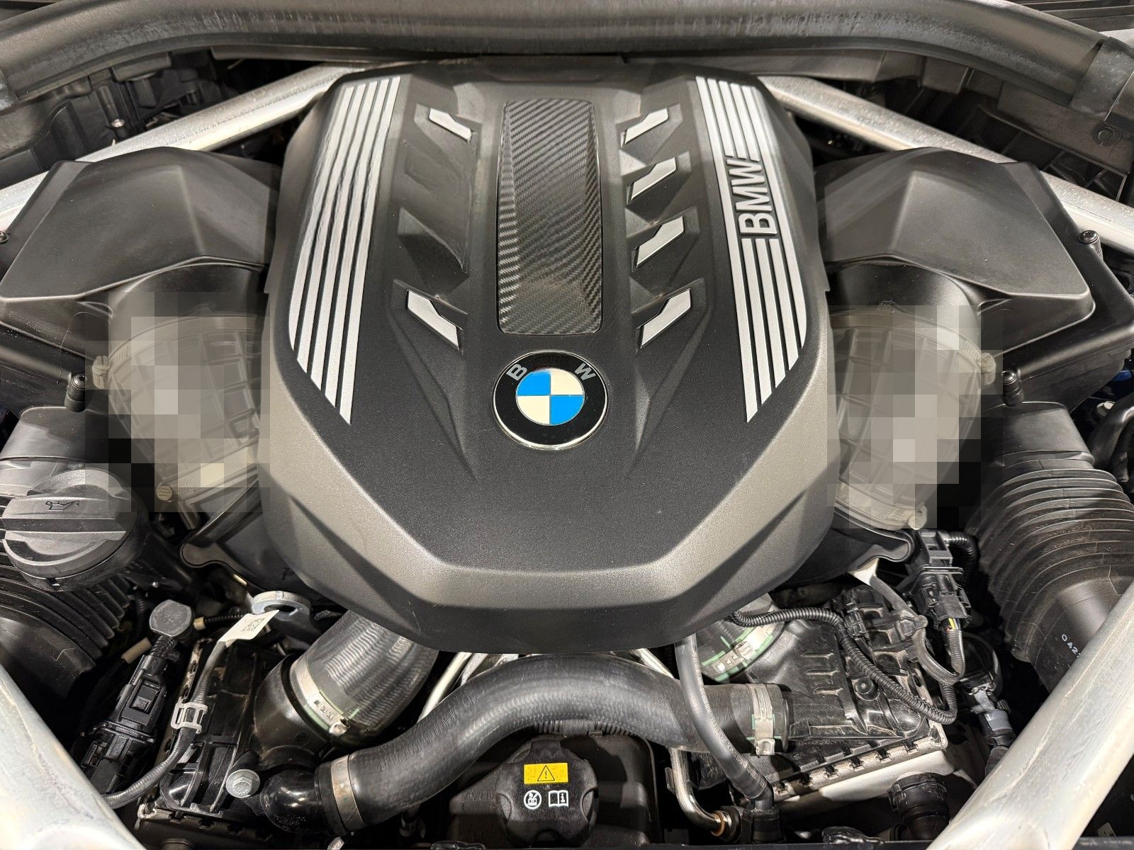 BMW X5 M50i Standhzg AHK B&W 360° DA PA+ HUD Pano foto 22