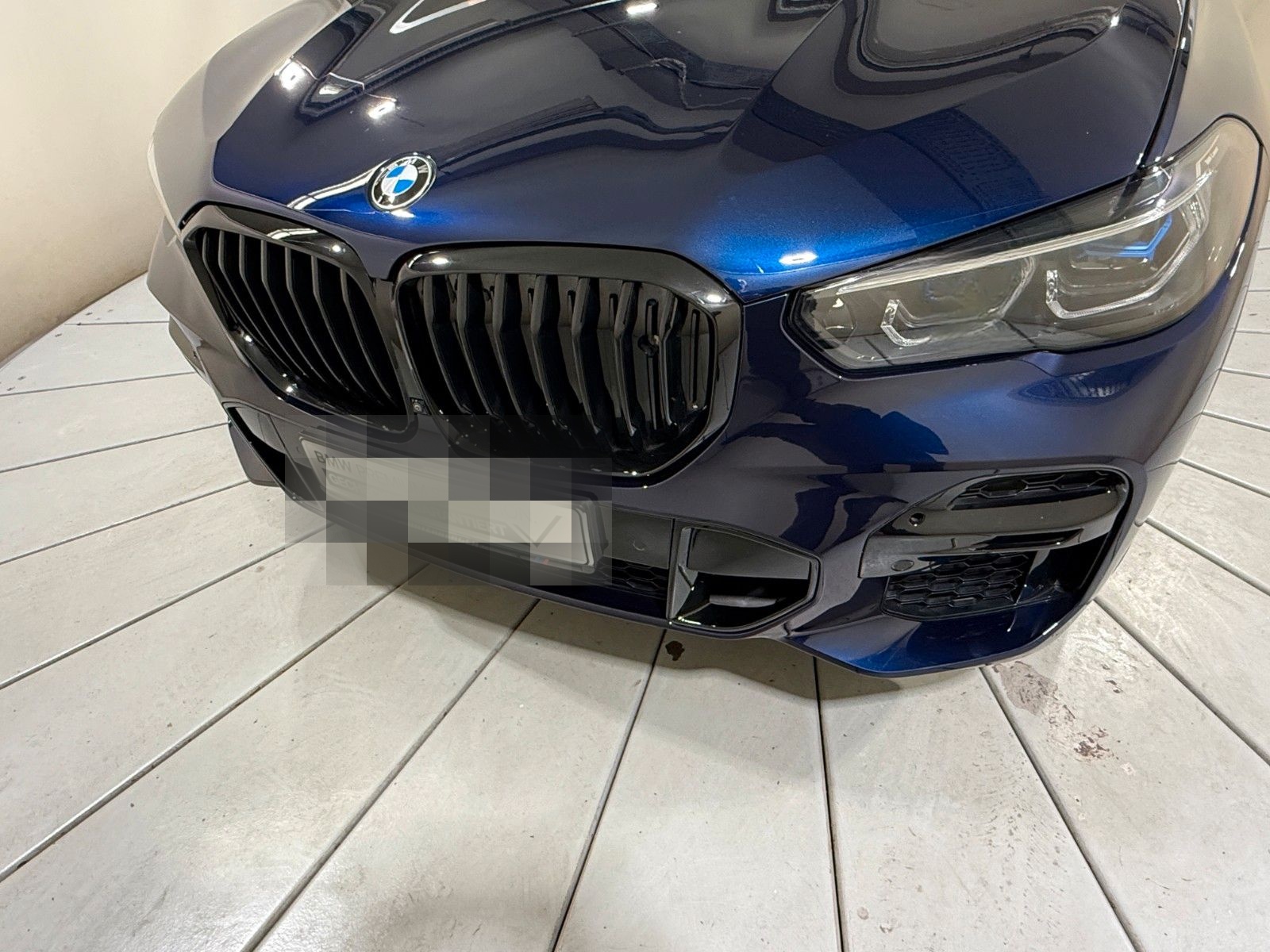 BMW X5 M50i Standhzg AHK B&W 360° DA PA+ HUD Pano foto 6