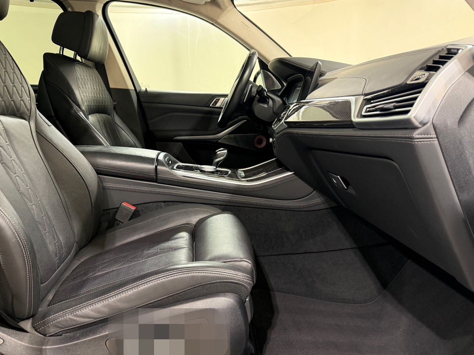 BMW X5 M50i Standhzg AHK B&W 360° DA PA+ HUD Pano foto 10