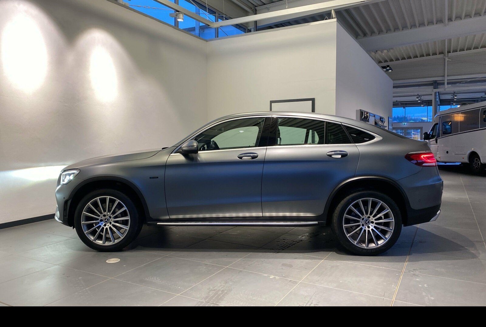 Mercedes-Benz GLC 300 de 4M Coupé AMG/Kamera/AHK/HUD/Distron. foto 13