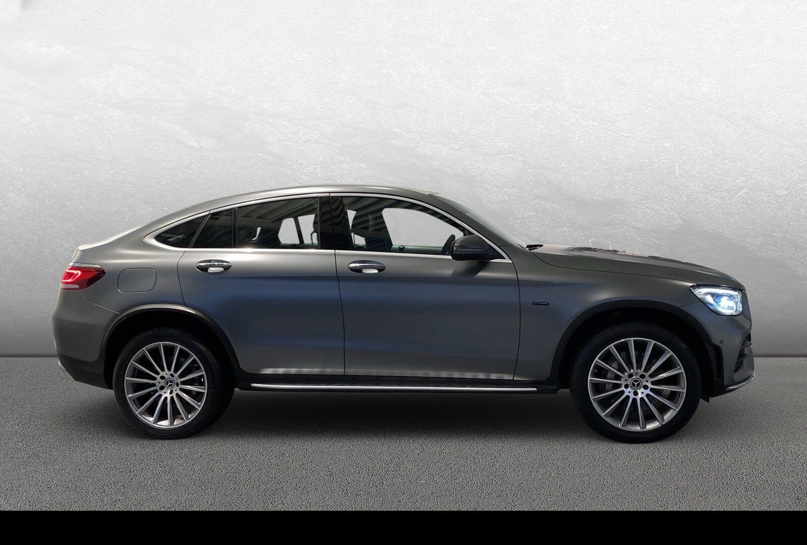 Mercedes-Benz GLC 300 de 4M Coupé AMG/Kamera/AHK/HUD/Distron. foto 5