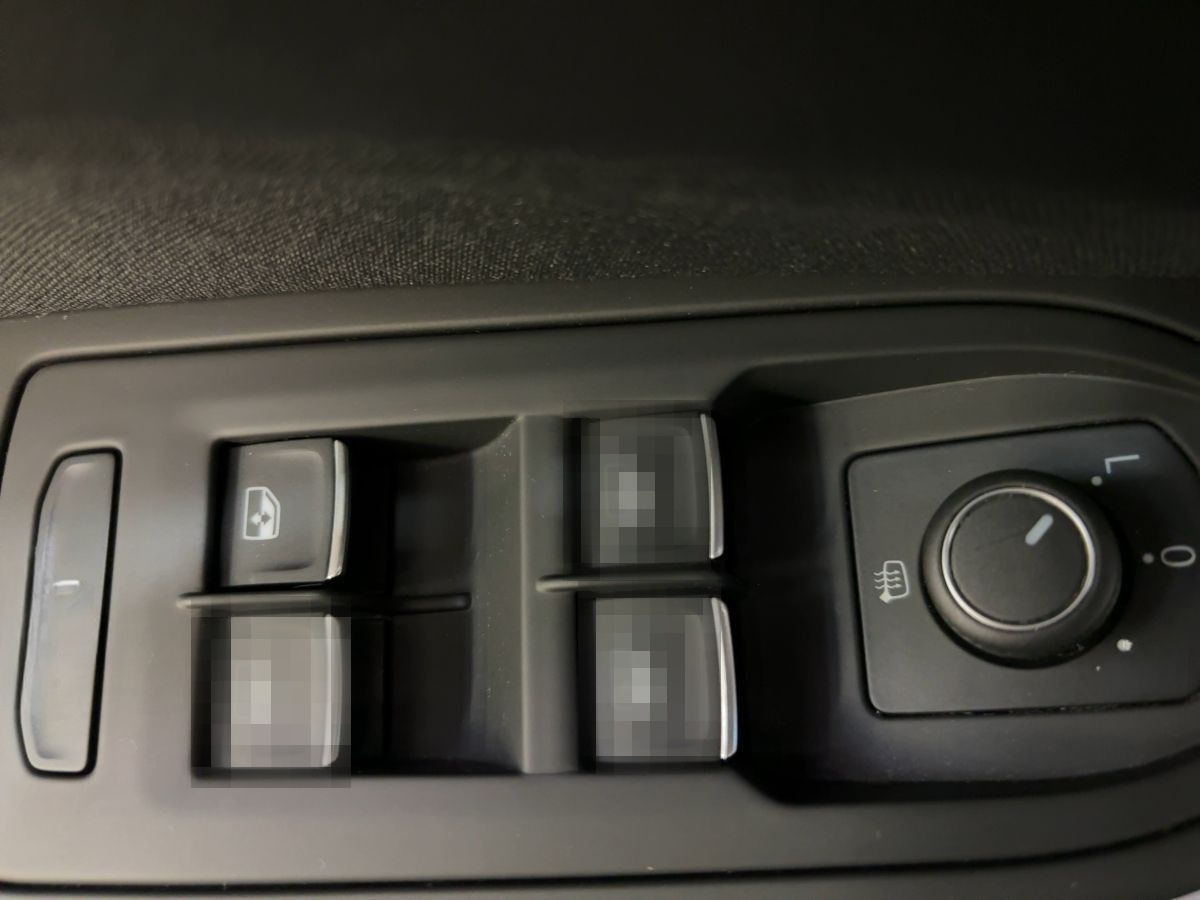 Volkswagen Golf VIII 2.0 TDI DSG Life ACC Kamera LED Navi foto 14