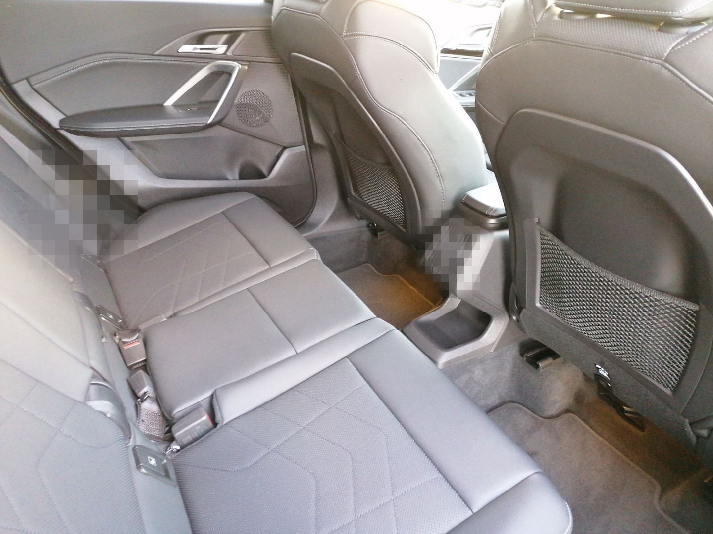 BMW X1 xDrive23i xLine Adap.LED HUD AHK ACC PA+ Memo foto 10