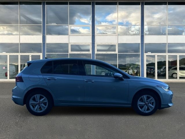 Volkswagen Golf VIII 2.0 TDI Lim Life DSG LED Navi Allwette foto 5